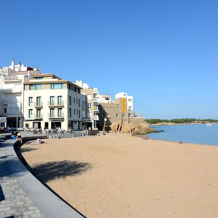 Apartment Puig Sureda With One Room Appartement L' Escala